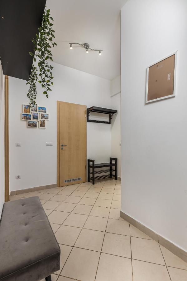 Lejlighed Cosy 1 Bedroom In Gozsdu Court